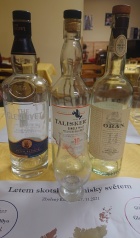 Degustace DDS # 2 - Letem (nejen) skotskm whisky svtem
Zboek (Zboen Kostelec) - 27.11.2021
DDS SSaM (Divize degustanch specialist Spolku Sbratel alkoholickch Miniatur)
Auchentoshan Heartwood - The Glenlivet 18yo - Oban 14yo - Glen Scotia 16yo - Talisker 10yo - Ardbeg Uigeadail