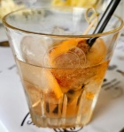 Degustace DDS # 5 - Vy(Whi)sok kola ivota
Zboen Kostelec - 12.8.2023
DDS SSaM (Divize degustanch specialist Spolku Sbratel alkoholickch Miniatur)
Whisky Ginger (Tullamore Dew) - Old Fashioned (Jack Daniel`s) - Dimple 15yo blended whisky - Glenfiddich 12yo single malt whisky - Aberfeldy 12yo single malt whisky - Arran Sauternes cask finish single malt whisky - Penicillin (Ballantines fines`t, Laphroaigh islay single malt scotch whisky) - Highland Park 12yo single malt whisky - Kilchoman Machir Bay single malt whisky - Port Charlotte Heavily Peated single malt whisky