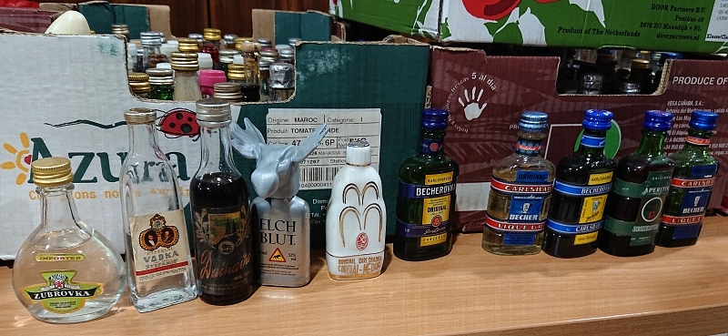 Burza minifľaštičiek alkoholu - Minibottles collectors meeting
Praha - 24.11.2018
SSaM - Spolek Sběratelů alkoholických Miniatur