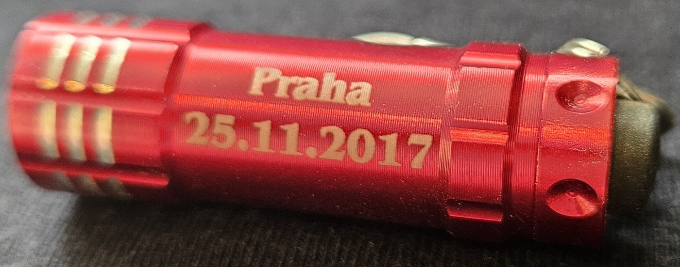 Burza minif�a�ti�iek alkoholu - Minibottles collectors meeting
Praha - 25.11.2017
SSaM - Spolek Sb�ratel� alkoholick�ch Miniatur
SSaM dar�eky