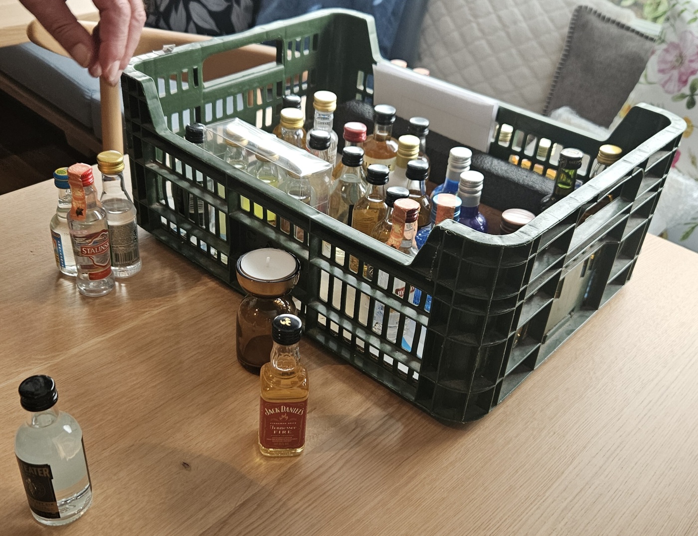 Setk�n� / Burza minif�a�ti�iek alkoholu - Minibottles collectors meeting
Bratislava - Modesto bar - 21.9.2024