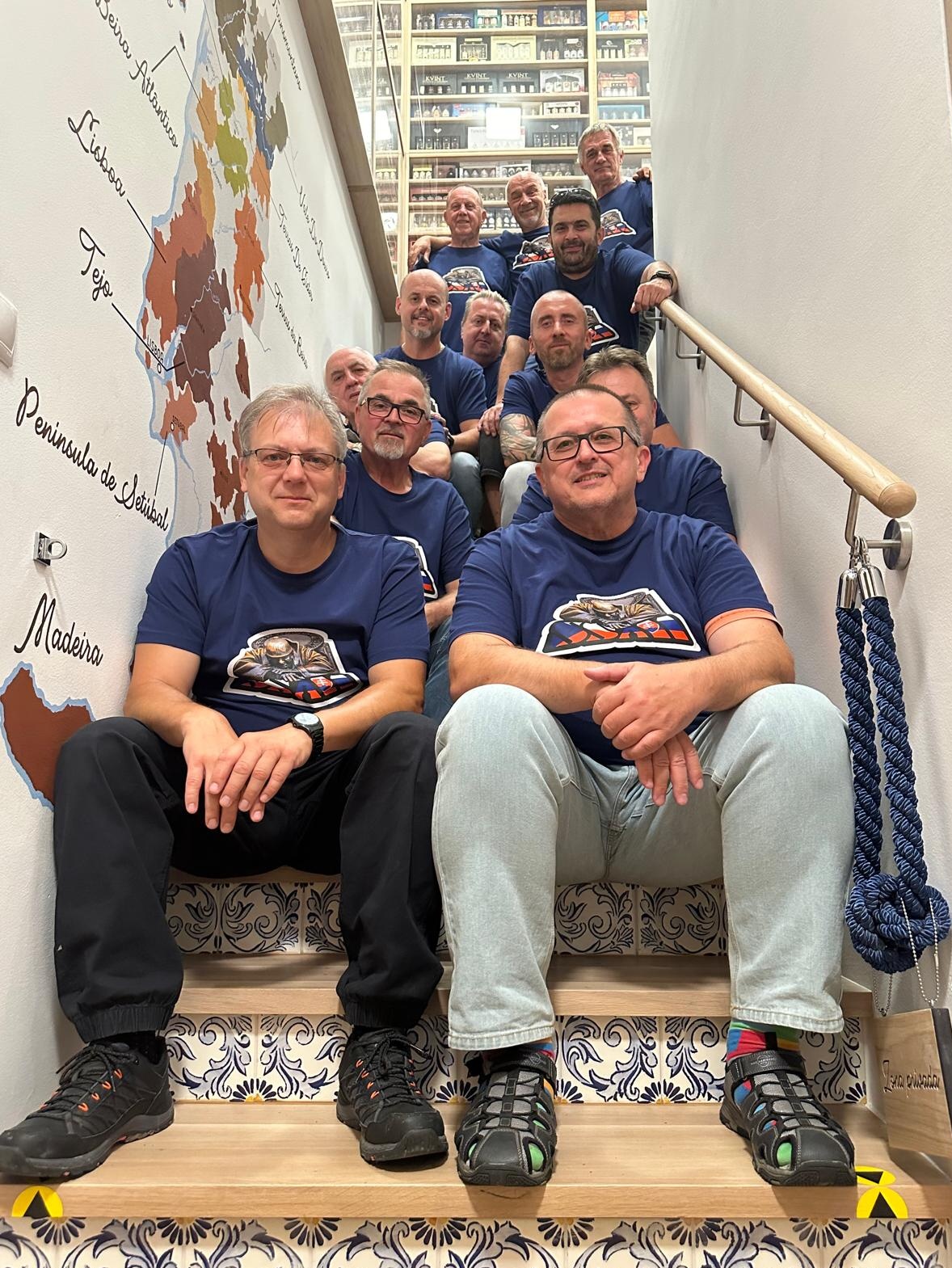 Setk�n� / Burza minif�a�ti�iek alkoholu - Minibottles collectors meeting
Bratislava - Modesto bar - 21.9.2024