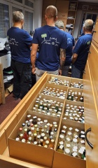 Setk�n� / Burza minif�a�ti�iek alkoholu - Minibottles collectors meeting
Bratislava - Modesto bar - 21.9.2024