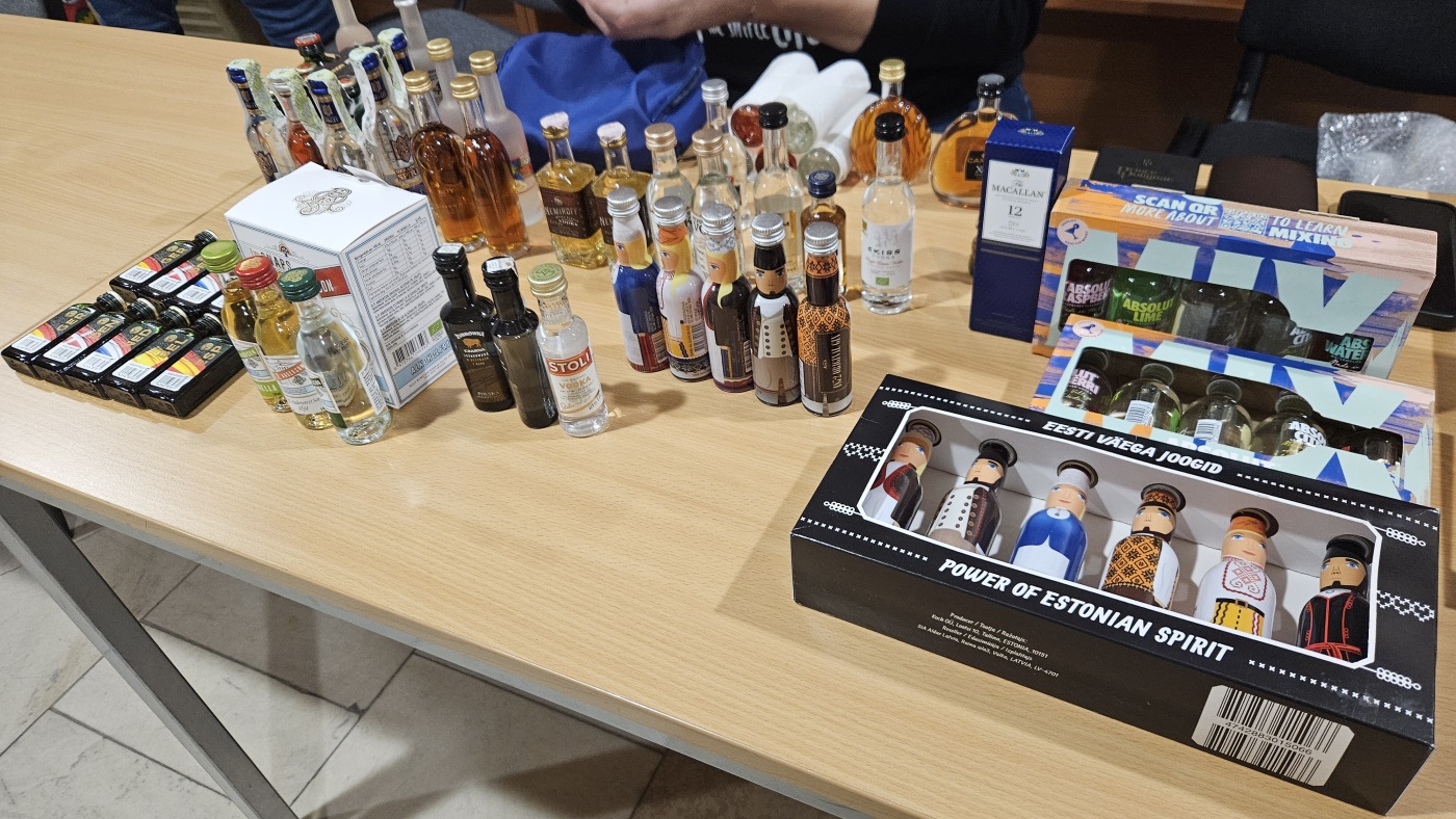 SSaM - Burza minif�a�ti�iek alkoholu - Minibottles collectors meeting
Praha - 30.11.2024