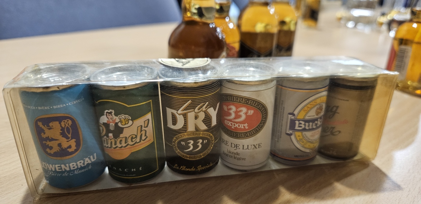 SSaM - Burza minif�a�ti�iek alkoholu - Minibottles collectors meeting
Praha - 30.11.2024