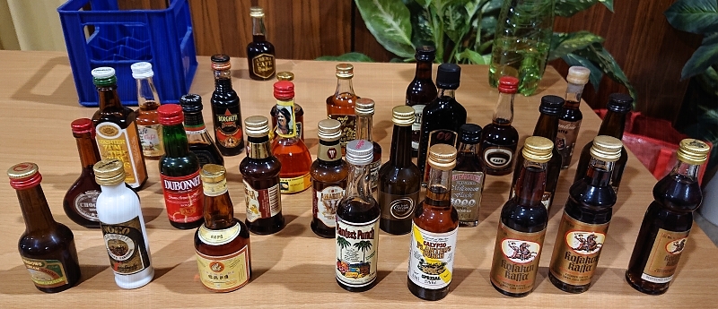 Burza minifľaštičiek alkoholu - Minibottles collectors meeting
Praha - 19.5.2018
SSaM - Spolek Sběratelů alkoholických Miniatur