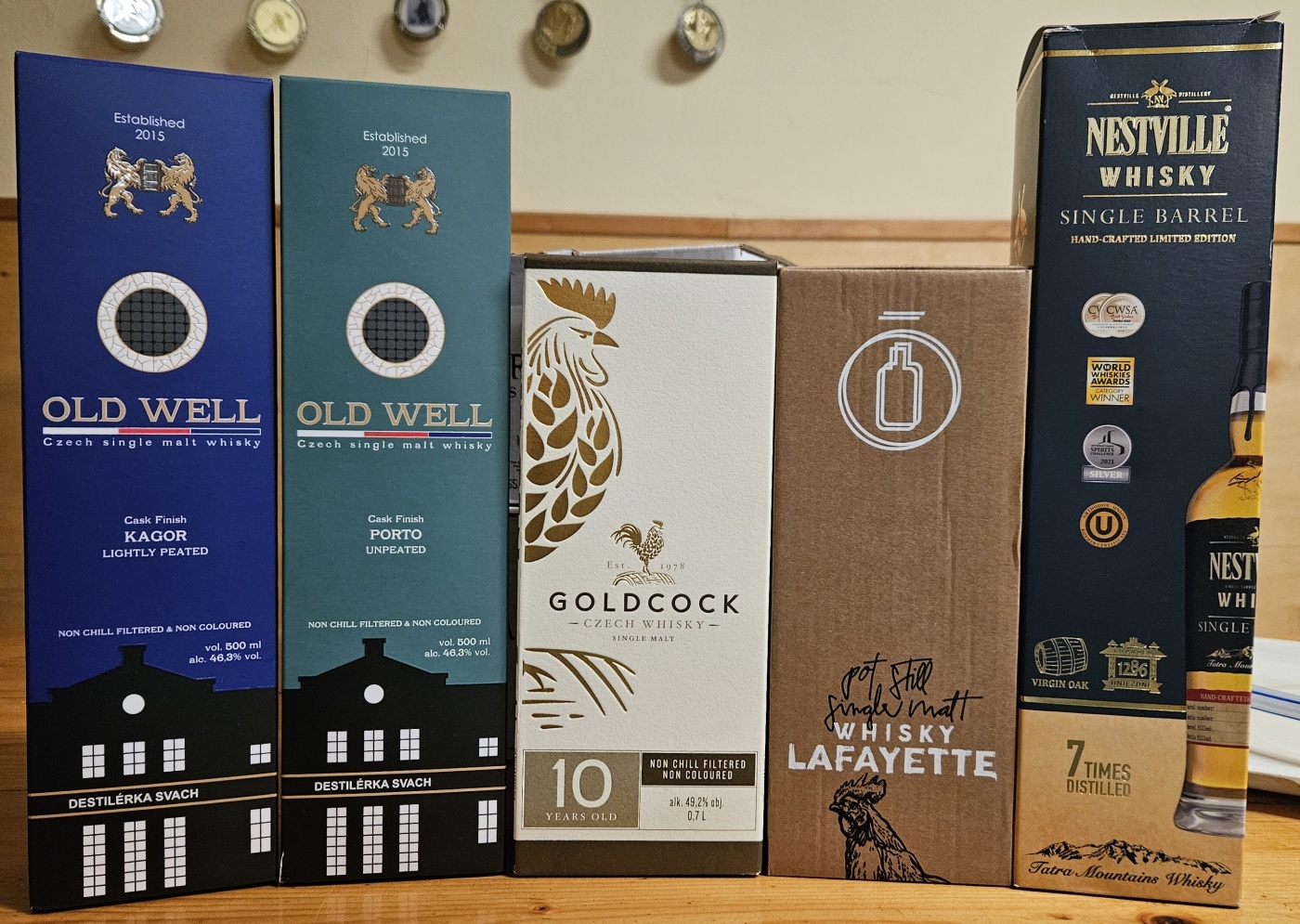 Degustace DDS # 6 - czech&slovak vision of whisky
Zboen Kostelec - 25.11.2023
DDS SSaM (Divize degustanch specialist Spolku Sbratel alkoholickch Miniatur)
Old Well Bourbon & Porto cask finish Single malt Unpeated - Trebitsch Highland 6YO Blended - Prdlo single malt 10yo - Nestville Single barrel Limited edition - Lafaette Single malt - GoldCock Single malt 10yo - Martin`s Barrel Single malt Peated 5yo - Old Well Bourbon & Kagor cask finish Single malt Lightly peated