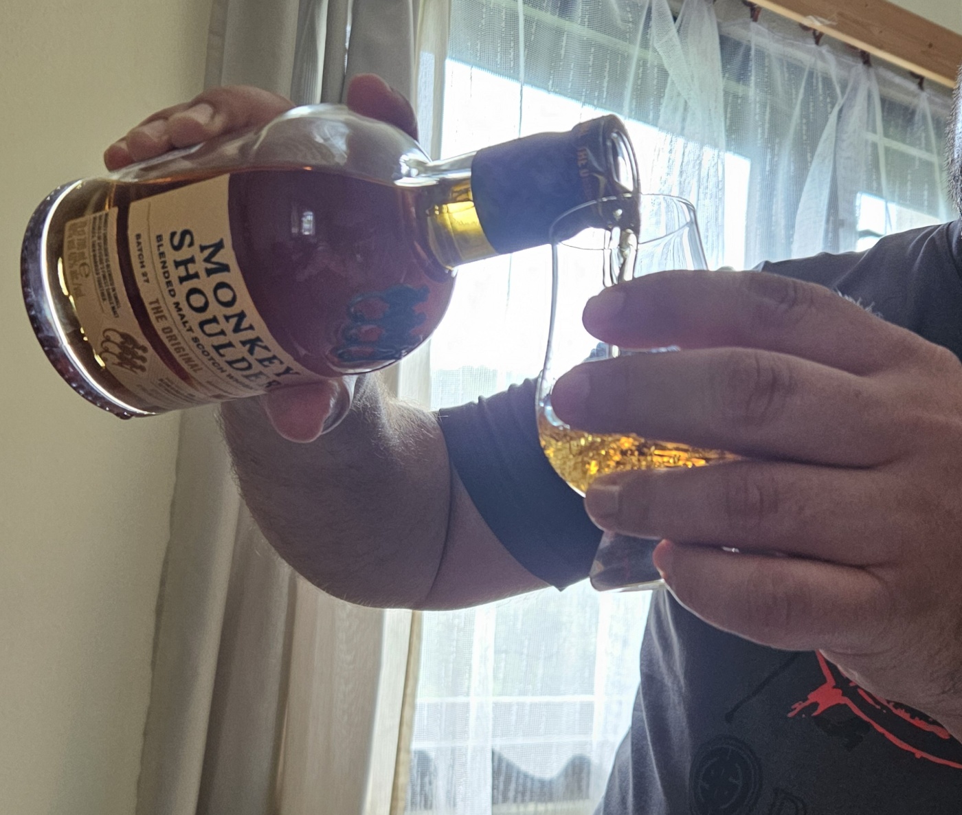 Degustace DDS # 11 - Don`t Be Blind to Blended Whisky - Keep Walking
Zbo�en� Kostelec - 6.6.2026
DDS SSaM (Divize degusta�n�ch specialist� Spolku Sb�ratel� alkoholick�ch Miniatur)
Monkey Shoulder - Old St. Andrew`s Nightcap - Mackinlay`s Shackleton - Springbank Campbeltown Loch - Johnnie Walker Island Green - Compass Box The Peat Monster - Big Peat Small Batch - (Old Smuggler - Johnnie Walker Blue Label)