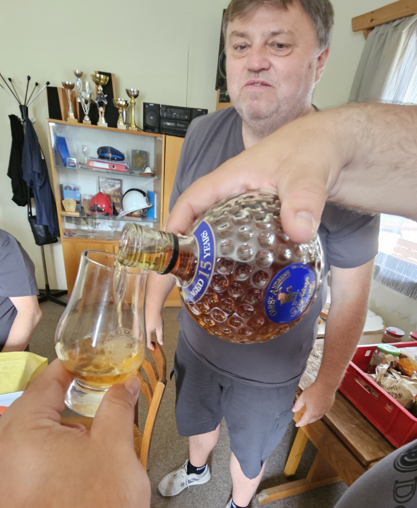 Degustace DDS # 11 - Don`t Be Blind to Blended Whisky - Keep Walking
Zbo�en� Kostelec - 6.6.2026
DDS SSaM (Divize degusta�n�ch specialist� Spolku Sb�ratel� alkoholick�ch Miniatur)
Monkey Shoulder - Old St. Andrew`s Nightcap - Mackinlay`s Shackleton - Springbank Campbeltown Loch - Johnnie Walker Island Green - Compass Box The Peat Monster - Big Peat Small Batch - (Old Smuggler - Johnnie Walker Blue Label)