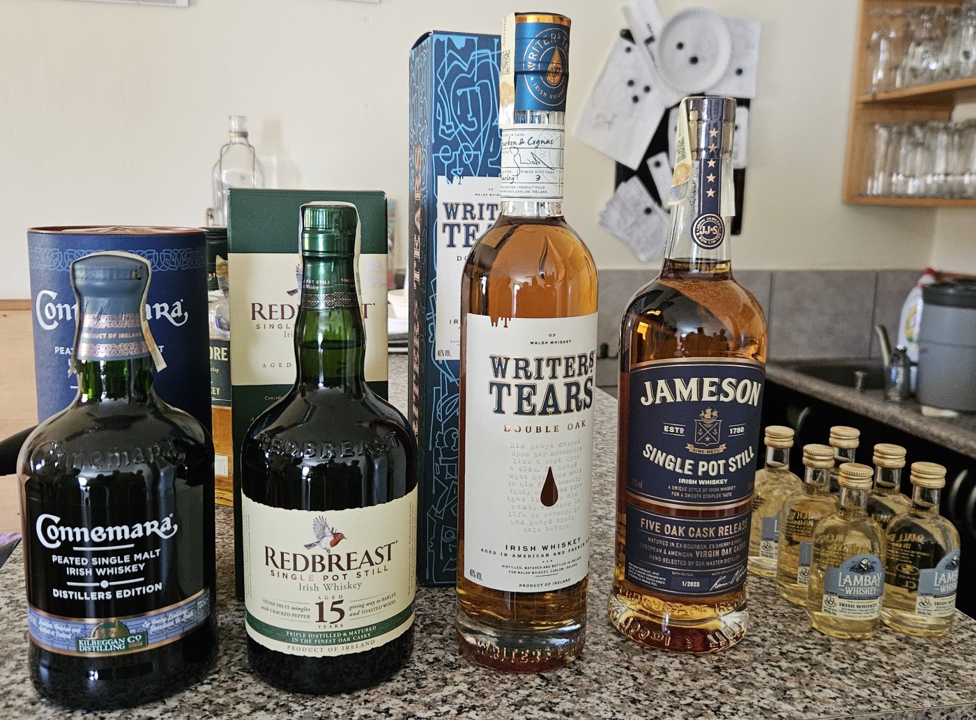 Degustace DDS # 9 - Fucking Patrick
Zbo�en� Kostelec - 14.6.2025
DDS SSaM (Divize degusta�n�ch specialist� Spolku Sb�ratel� alkoholick�ch Miniatur)
Connemara Peated single malt Irish whiskey Distillers edition - Redbreast Single Pot Still Irish Whiskey aged 15 years - Writers Tears Double Oak Irish Whiskey - Jameson Single Pot Still Irish whiskey Five oak cask release - Lambay whiskey Finished in cognac casks Irish whiskey